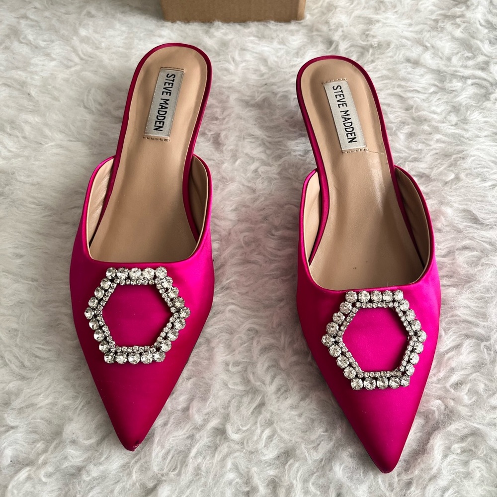 Steve Madden shoes. Size: 7.5